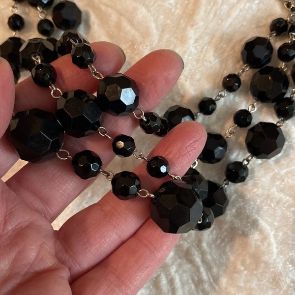 034)Statement black bib necklace - Picture 3 of 5